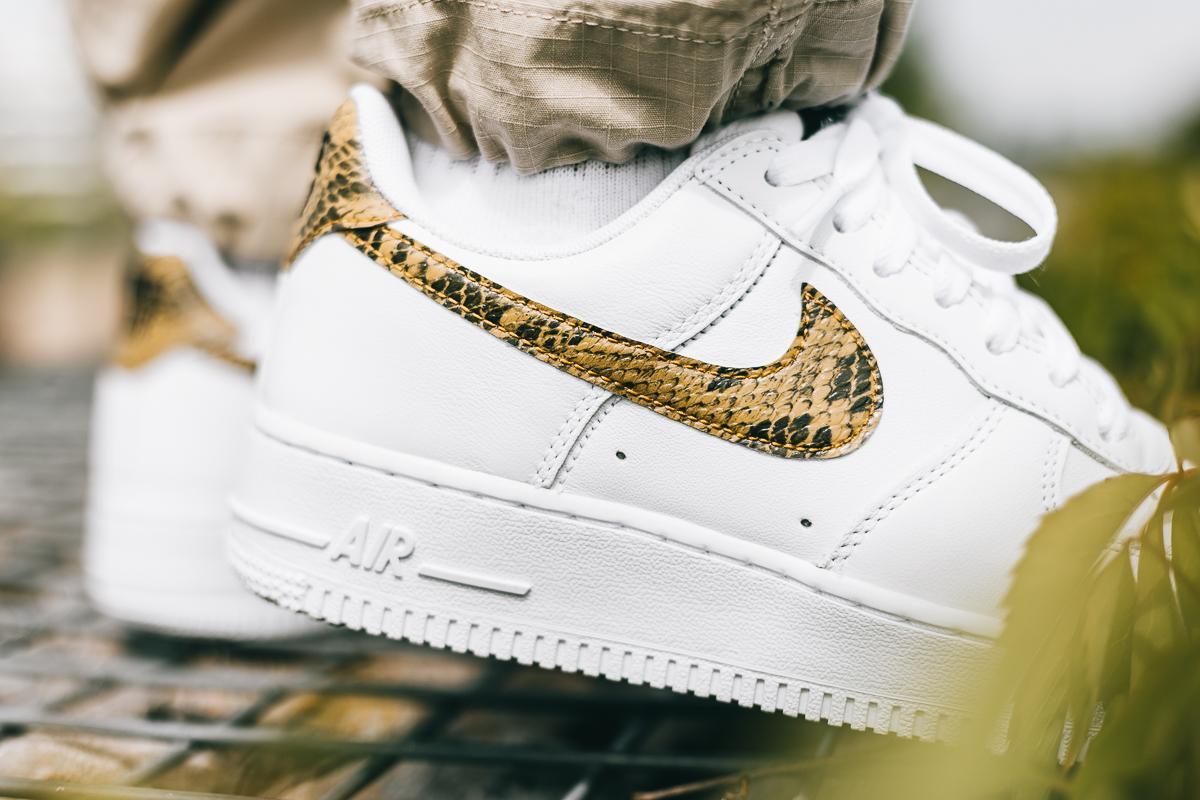 Nike Air Force 1 Low Retro PRM QS 